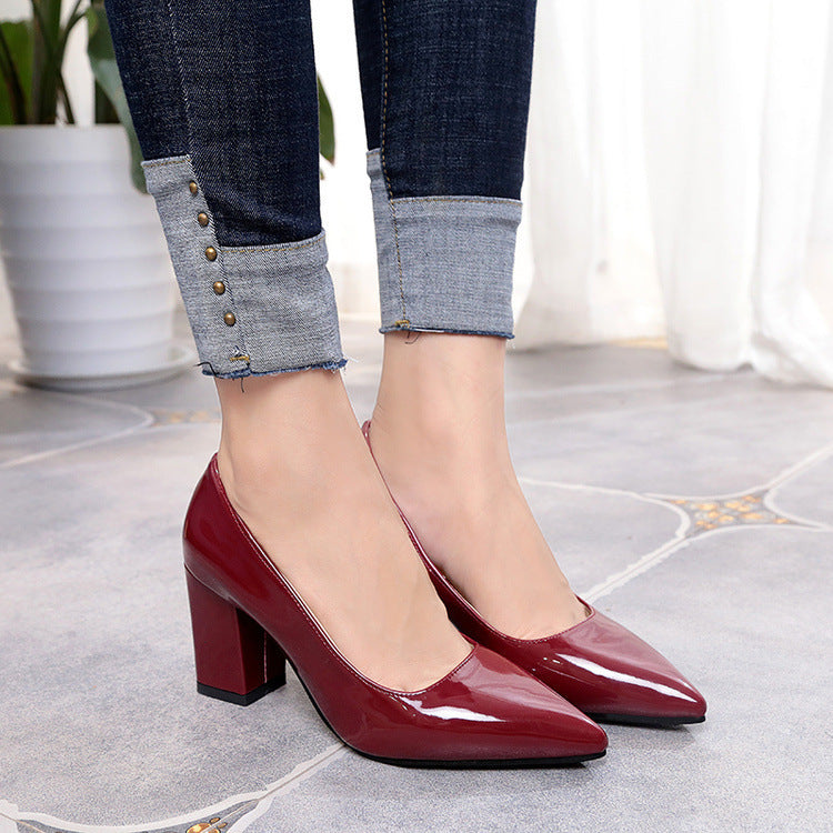 Pointed toe heels